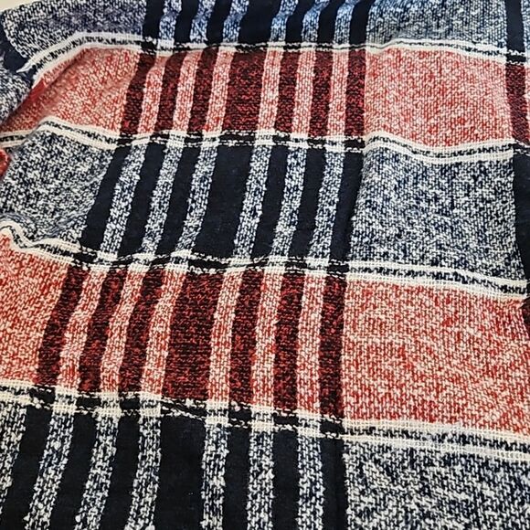 Just Cozy Blanket Fringed Scarf Red & Blue - Picture 15 of 16